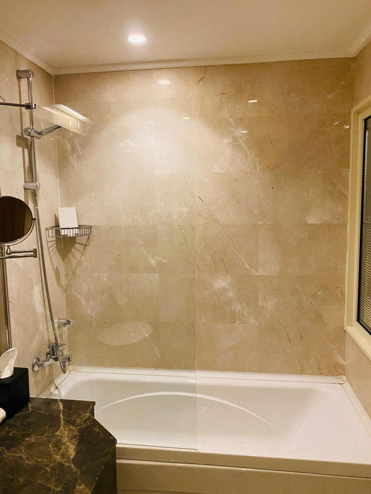 Karbala Rayhaan Hotel & Suites エクステリア 写真